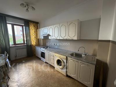 2-комнатная квартира · 70 м² · 2/17 этаж, Жандосова за 55 млн 〒 в Алматы, Ауэзовский р-н