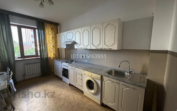 2-комнатная квартира · 70 м² · 2/17 этаж, Жандосова за 55 млн ₸ в Алматы, Ауэзовский р-н — фото 2
