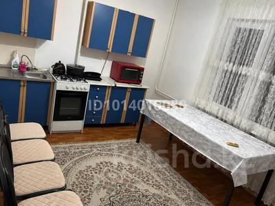 1-комнатная квартира · 60 м² · 5/9 этаж, мкр. Алмагуль, Тауман Амандосова 6 дом за 150 000 ₸ в Атырау