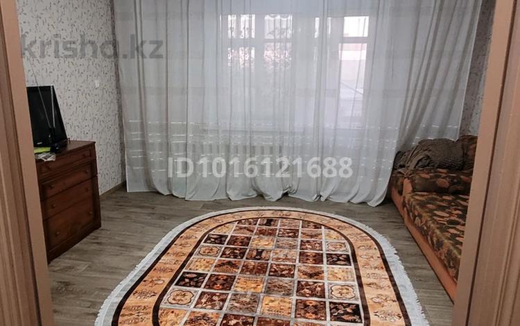 2-комнатная квартира · 54 м² · 4/5 этаж, Иртышская 17 за 200 000 ₸ в Семее — фото 2