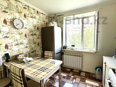 2-комнатная квартира · 54 м² · 5/9 этаж, мкр Юго-Восток, мкр Степной 4 за 22.5 млн ₸ в Караганде, Казыбек би р-н
