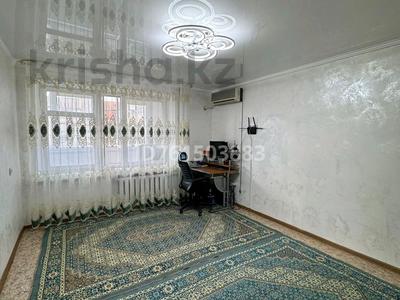 Продажа квартир в Кызылординской обл.: 3-комнатная квартира · 59 м² · 4/5 этаж, 3 укрупненный квартал 4 — район Старого базара за 16 млн 〒 3-комнатная квартира · 59 м² · 4/5 этаж, 3 укрупненный квартал 4 — район Старого базара за 16 млн 〒 в