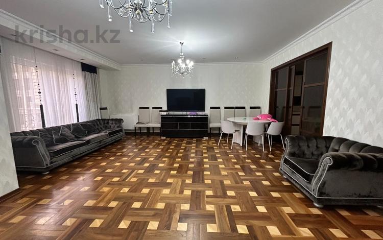 4-комнатная квартира, 160 м², 3/8 этаж, мкр. Мирас 157 за 160 млн 〒 в Алматы, Бостандыкский р-н — фото 2