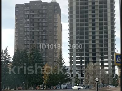2-бөлмелі пәтер · 76.4 м² · 4/18 қабат, Конституции Казахстана — Театр им. Погодина, бағасы: 25 млн ₸ в Петропавловске