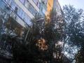 3-комнатная квартира, 85 м², 1/9 этаж, мкр Мамыр-7 13а за 48 млн 〒 в Алматы, Ауэзовский р-н