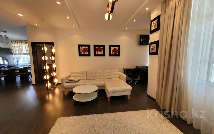 2-комнатная квартира · 80 м² · 14/14 этаж, 10-й мкр за 300 000 ₸ в Актау — фото 2