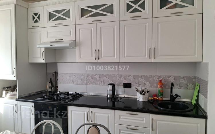 3-комнатная квартира · 75.1 м² · 5/9 этаж, мкр Береке 33 за 28.5 млн ₸ в Атырау — фото 2