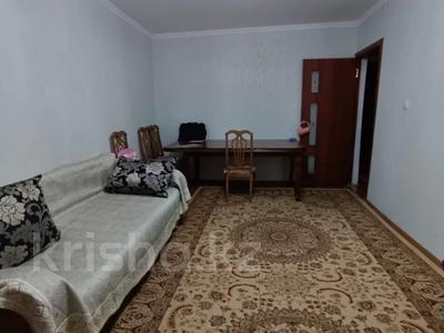 3-комнатная квартира · 65 м² · 5/5 этаж, проспект Абая за 19.5 млн 〒 в Таразе