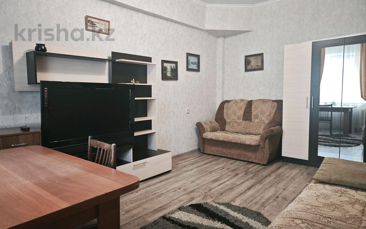 2-комнатная квартира · 50 м² · 2/5 этаж, Назарбаева 57 за 280 000 ₸ в Алматы, Медеуский р-н — фото 4