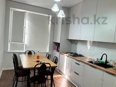 2-бөлмелі пәтер · 70 м² · 9/9 қабат, Толеметова 20/3, бағасы: 220 000 ₸ в Шымкенте, Абайский р-н