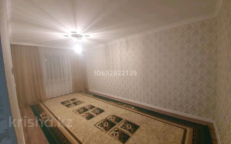 2-комнатная квартира, 46 м², 1/5 этаж, мангельдина за 18.5 млн 〒 в Шымкенте, Туран р-н — фото 2
