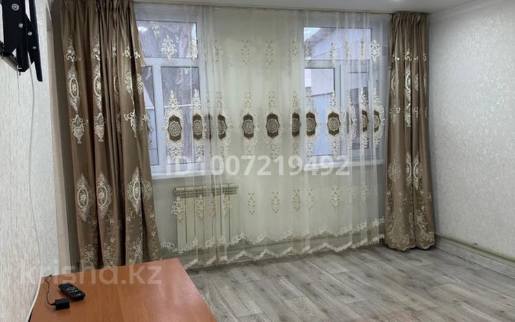 Отдельный дом · 3 комнаты · 100 м², мкр Атырау, Проезд жубанова за 150 000 〒 — фото 2