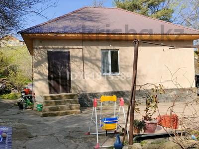 Отдельный дом · 3 комнаты · 65 м² · 10 сот., Токсейтова 45 — Южная за 14 млн 〒 в Каргалы (п. Фабричный)