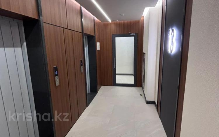2-комнатная квартира · 70 м² · 13/16 этаж, Каныша Сатпаева 90/55Б за 59 млн ₸ в Алматы, Бостандыкский р-н — фото 11