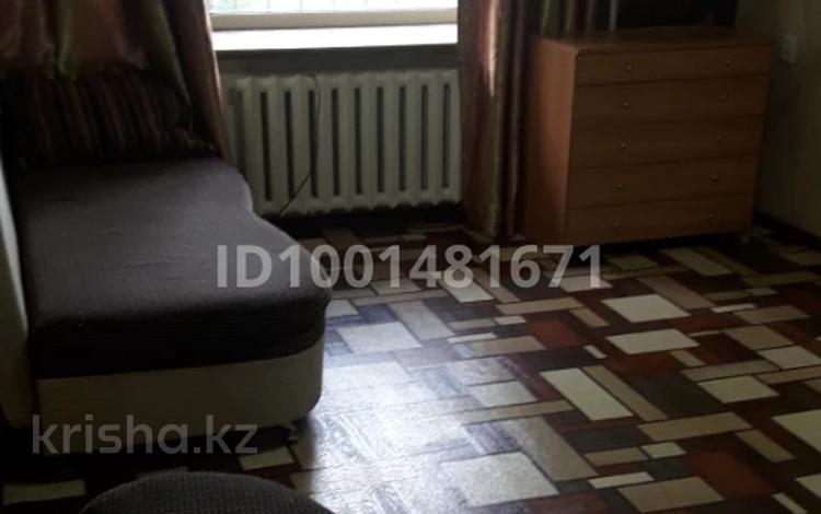 1-комнатная квартира · 31.9 м² · 1/5 этаж, Майкудук, 18й микрорайон 7 за 120 000 ₸ в Караганде, Алихана Бокейханова р-н — фото 2