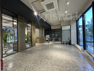 Свободное назначение, офисы · 1008 м² за ~ 12.1 млн ₸ в Астане, Нура р-н