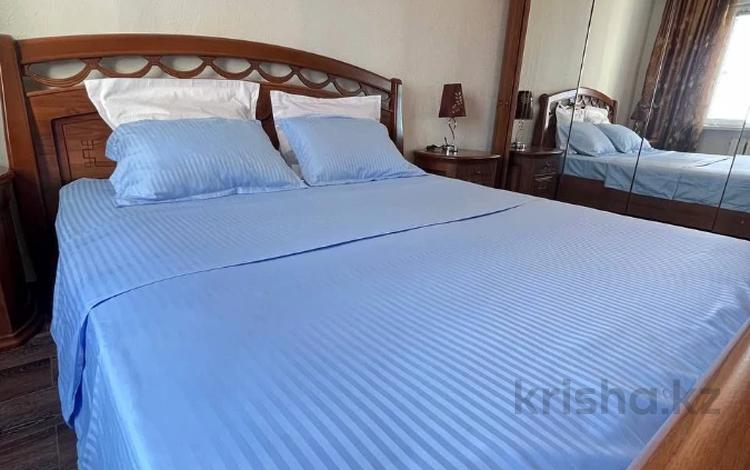 2-бөлмелі пәтер · 65 м² · 6/9 қабат, Жарбосынова 62, бағасы: 15 000 〒 в Атырау, мкр Авангард-4 — фото 2