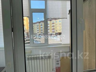 2-комнатная квартира · 65 м² · 1/5 этаж, мкр. Алтын орда 338 — Напротив Ана тагызым за 26.5 млн 〒 в Актобе