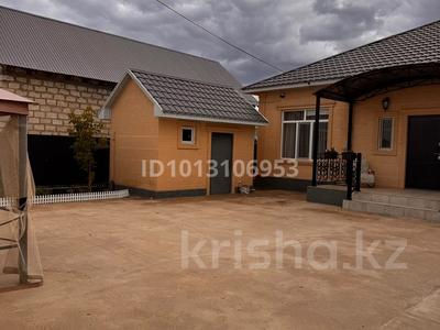 Отдельный дом · 5 комнат · 180 м², мкр Аксай-2, 23 6 за 50 млн ₸ в Атырау