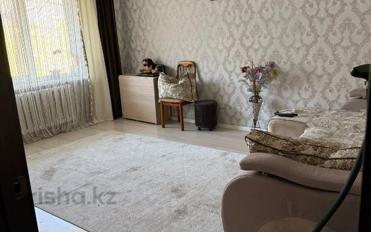 4-комнатная квартира · 72.6 м² · 1/5 этаж, Энергетиктер 38 А за 18 млн ₸ в Экибастузе — фото 9