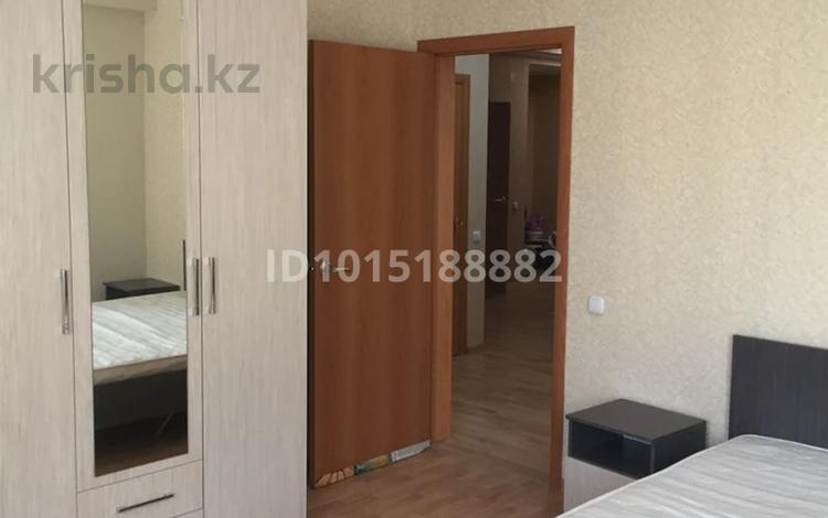 3-комнатная квартира · 84 м² · 2/20 этаж, Аманжолова 26/1 за 300 000 ₸ в Астане, Сарайшык р-н — фото 2