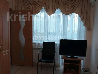 1-комнатная квартира · 32 м² · 2/5 этаж, мкр Атырау, Абая 13 — Драмтеатр за 150 000 〒