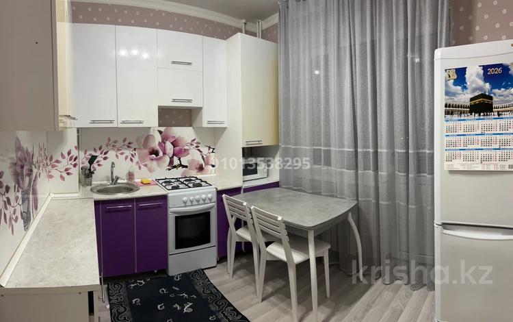 1-бөлмелі пәтер · 49 м² · 3/7 қабат, Болашак — Бау Маркет Поликлиника Латте, бағасы: 15 000 ₸ в Талдыкоргане, мкр Болашак — фото 2