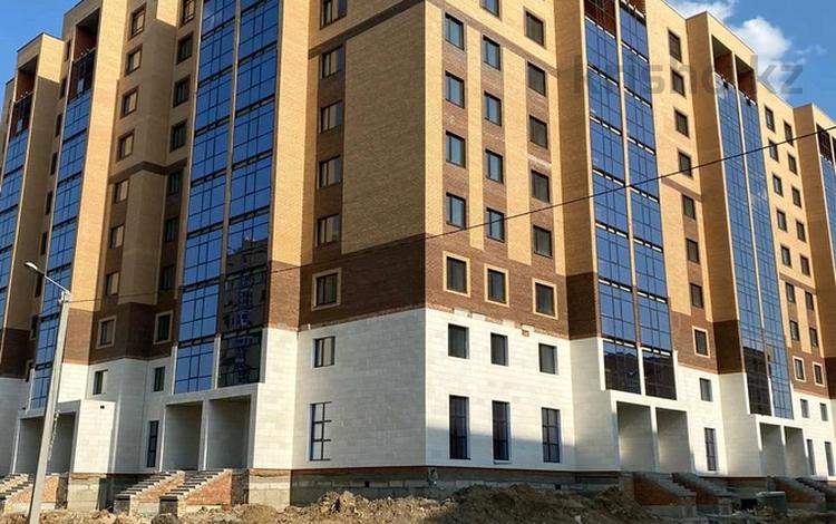 2-комнатная квартира, 79.2 м², 7/10 этаж, Гагарина 24а за ~ 19.4 млн 〒 в Кокшетау — фото 2