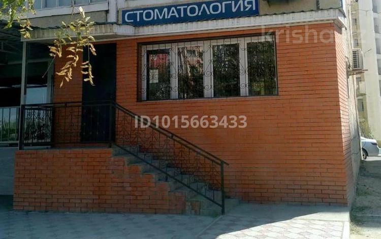 Медцентры и аптеки · 68.8 м² за 50 млн ₸ в Актау, 9-й мкр — фото 2