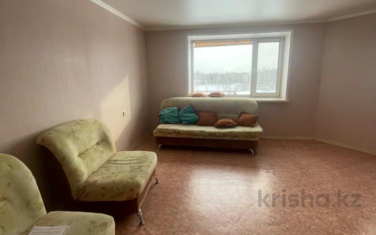 1-комнатная квартира, 48 м², 5/5 этаж, Кизатова за 16.5 млн 〒 в Петропавловске — фото 2