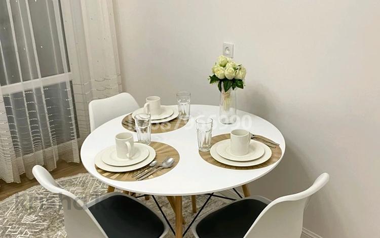 1-комнатная квартира · 60 м² · 8/12 этаж, Байтерекова 100/4 за 16 000 ₸ в Шымкенте — фото 2