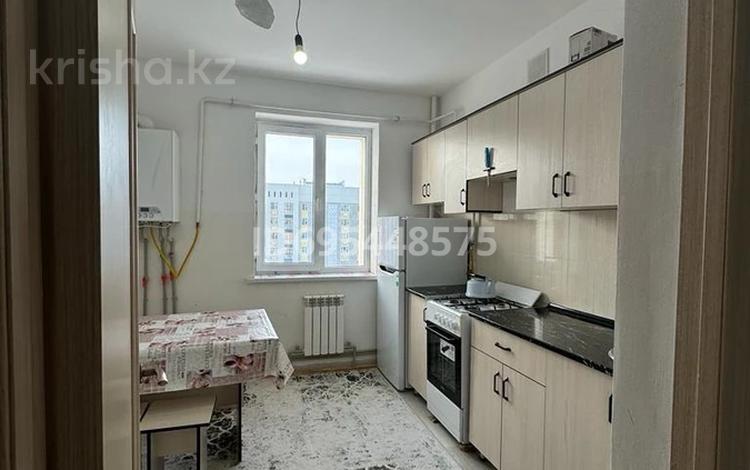 2-комнатная квартира, 60 м², 6/9 этаж помесячно, Есим хан 14/2 — Түркістан арена