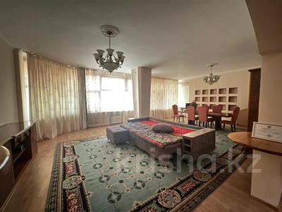 5-комнатная квартира · 226 м² · 6/7 этаж, мкр Самал-3 за 180 млн ₸ в Алматы, Медеуский р-н