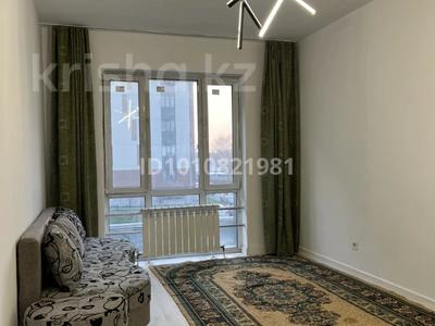 1-бөлмелі пәтер · 40 м² · 2/9 қабат, мкр Ожет, Северное Кольцо 93/2 — Барахолка рядом с кафе Ланджоу,9 там этажные дома, бағасы: 185 000 ₸ в Алматы, Алатауский р-н