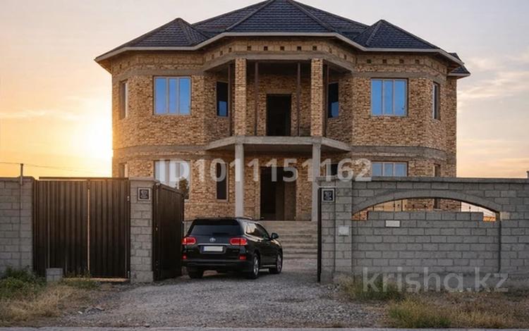 Жеке үй · 9 бөлме · 364 м² · 10 сот., Байшешек 28 — Қызылорда тас жолы, бағасы: 48.5 млн 〒 в Туркестане — фото 2