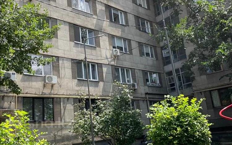 3-бөлмелі пәтер · 82 м² · 1/5 қабат, Амангельды — Жамбыла, бағасы: 83 млн ₸ в Алматы, Алмалинский р-н — фото 2