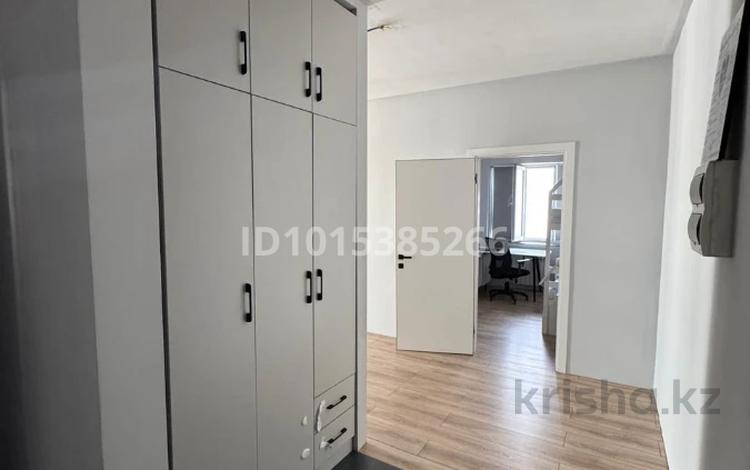 3-бөлмелі пәтер · 70.4 м² · 11/12 қабат, Дарабоз, бағасы: 55 млн ₸ в Алматы, Алатауский р-н — фото 2