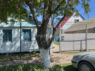 Жеке үй · 3 бөлме · 50 м² · 3 сот., Айтиева 28 — Лев Толстой пересечение Айтиева, бағасы: 12 млн ₸ в Уральске, мкр Школьник