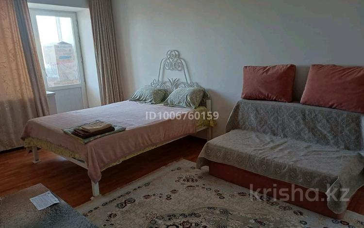 3-комнатная квартира · 70 м² · 3/5 этаж, Левый берег 13 — Стадион Кайсар Арена за 20 000 〒 в  — фото 2