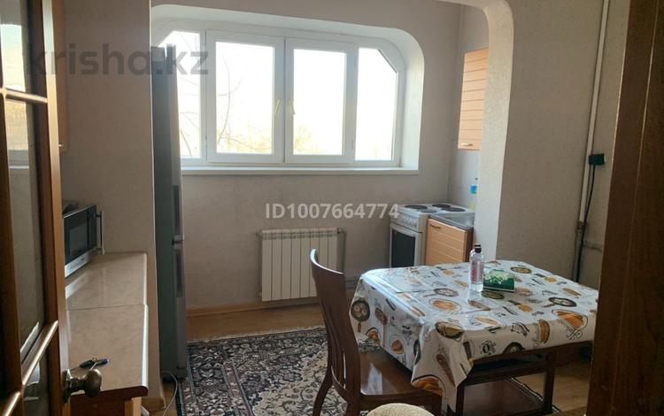 1-бөлмелі пәтер · 45 м² · 4/5 қабат, мкр Аксай-4 8 — Саина - Жубанова, бағасы: 200 000 ₸ в Алматы, Ауэзовский р-н — фото 11