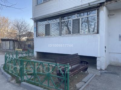 2-бөлмелі пәтер · 56 м² · 1/5 қабат, Безделева 4 — Пересечение Туркестанская улица с Сайрамской, бағасы: 23.5 млн ₸ в Шымкенте, Енбекшинский р-н