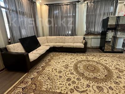 2-бөлмелі пәтер · 77 м² · 4/9 қабат, 12 ш/а., бағасы: 26 млн ₸ в Актобе, мкр 12