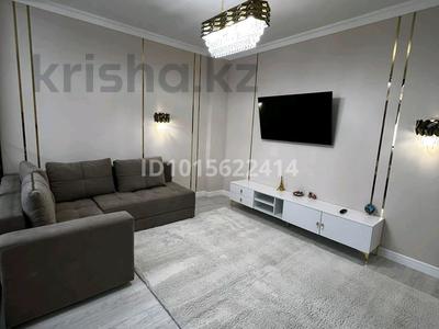 2-бөлмелі пәтер · 76.3 м² · 8/9 қабат, Нурсая-3 ш/а., Абулхайыр хана 74-5, бағасы: 450 000 ₸ в Атырау, мкр Нурсая-3
