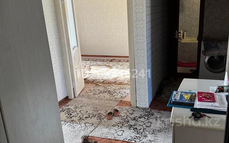3-бөлмелі пәтер · 67 м² · 4/5 қабат, мкр Верхний Отырар, Мкр Отырар 52 — Верхний отрар 52, бағасы: 28 млн ₸ в Шымкенте, Туран р-н — фото 2