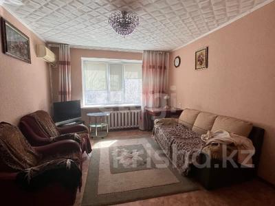 5-комнатная квартира · 90 м² · 4/10 этаж, бакинская 5 за 26.5 млн 〒 в Павлодаре
