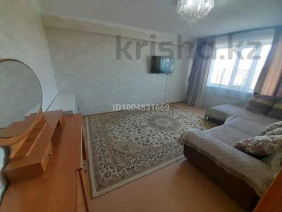 3-бөлмелі пәтер · 72 м² · 3/9 қабат, Пл.Мелькомбината 1, бағасы: 33.9 млн ₸ в Семее