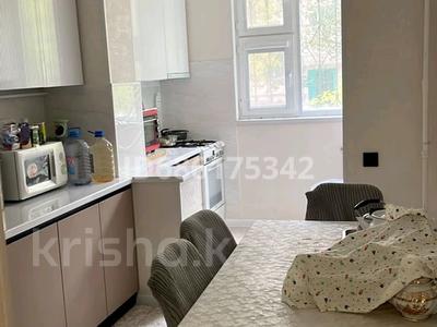 3-комнатная квартира · 71 м² · 1/5 этаж, 12-й мкр 10 за 24 млн ₸ в Актау