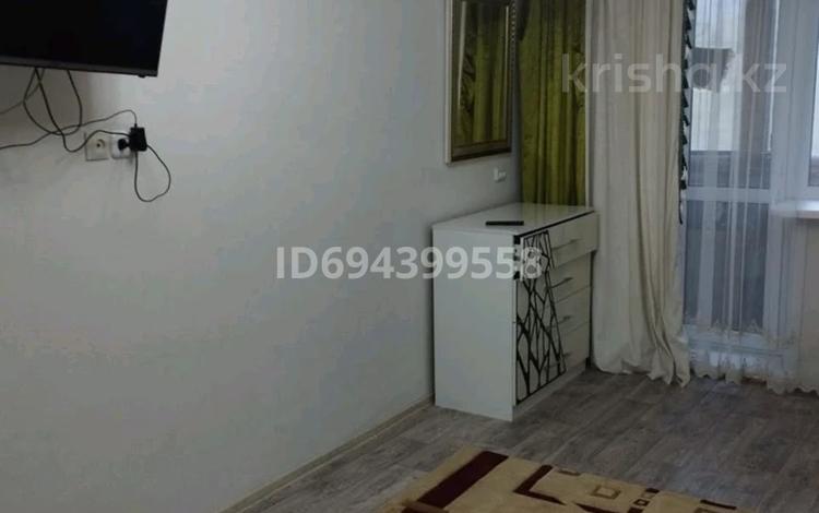 1-бөлмелі пәтер · 31 м² · 3/5 қабат, 13-шағынаудан, Майкудук, 13й микрорайон 25, бағасы: 8 000 ₸ в Караганде, Алихана Бокейханова р-н — фото 2
