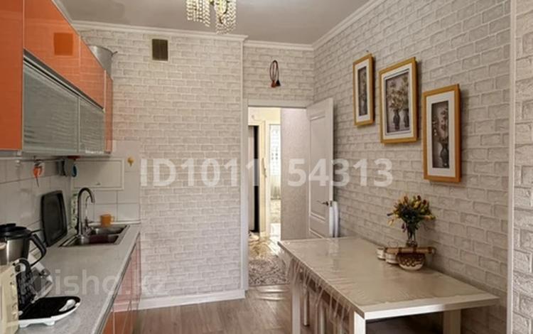 5-бөлмелі пәтер · 116 м² · 2/5 қабат, 27-й мкр, 27-ш/а. 53, бағасы: 35 млн ₸ в Актау — фото 2