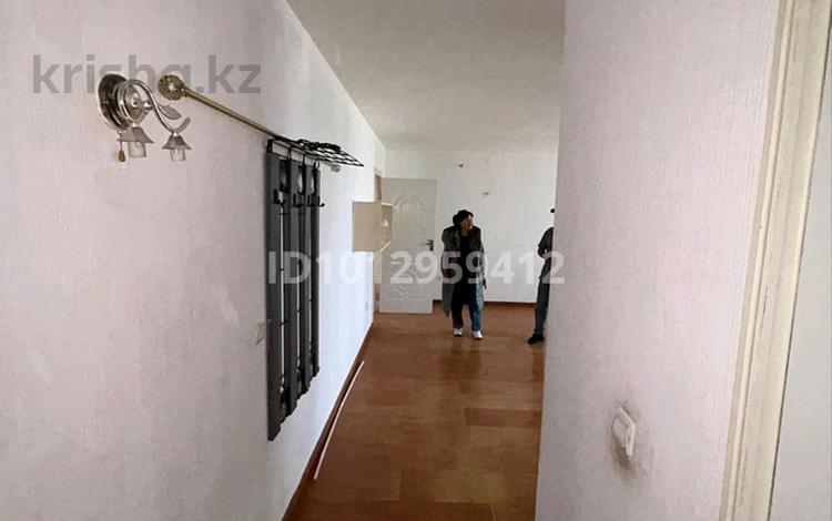 2-комнатная квартира · 52 м² · 2/4 этаж, ниеткалиева 12 — магазин Юбилейная за 15 млн ₸ в Таразе — фото 2